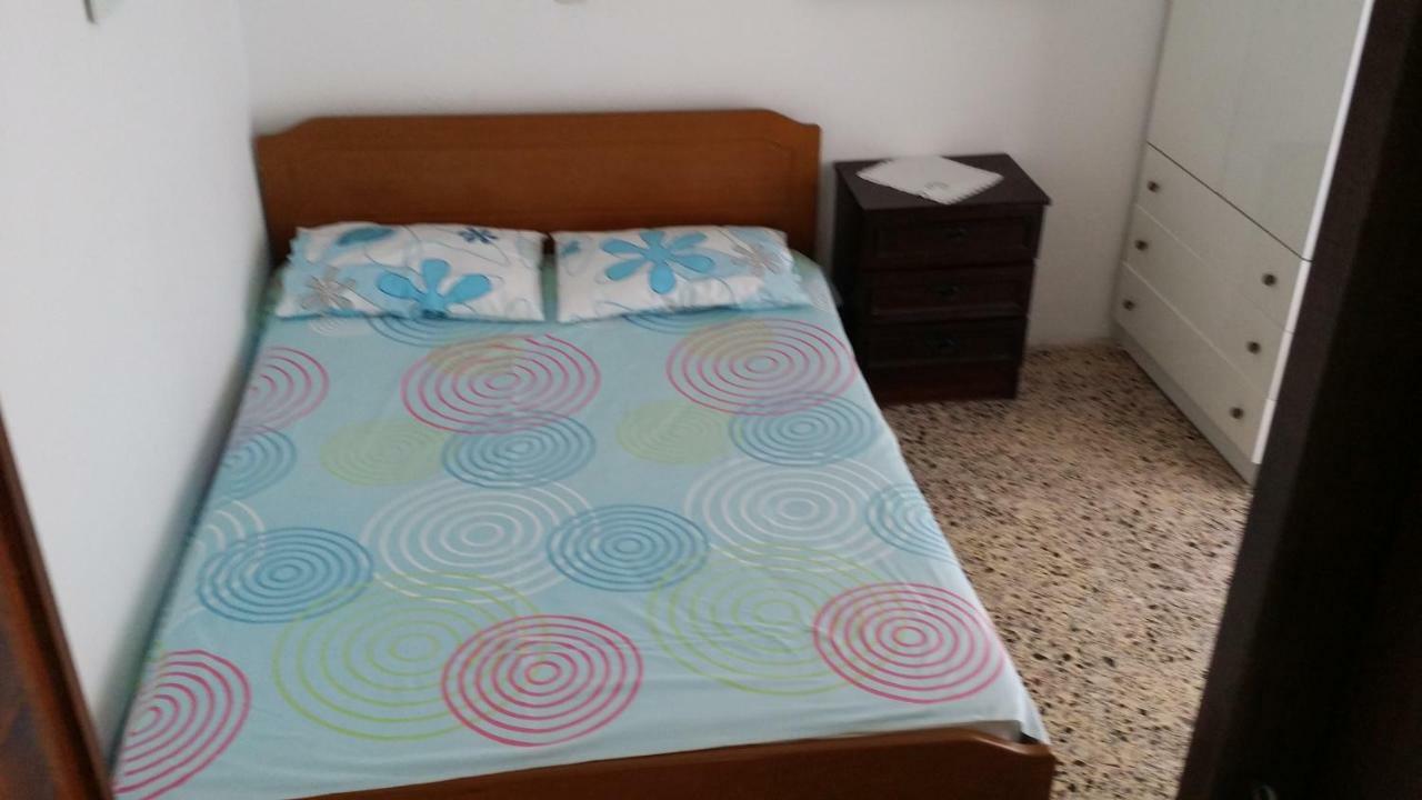 Grigorios Apartments Vrasná Buitenkant foto
